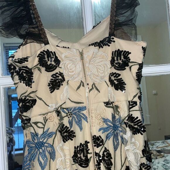 Lulus Show Stopper Cream Embroidered Sequin Bodycon Midi Dress size medium - Picture 12 of 16